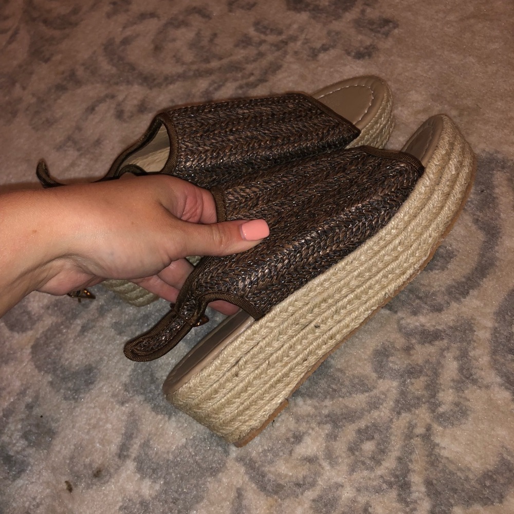 Boutique wedges